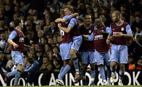 公牛和步行者首节0罚球&1犯规，而第二节共计11次罚球&11次犯规（公牛与步行者首节零罚仅1犯，次节合计11罚11犯）