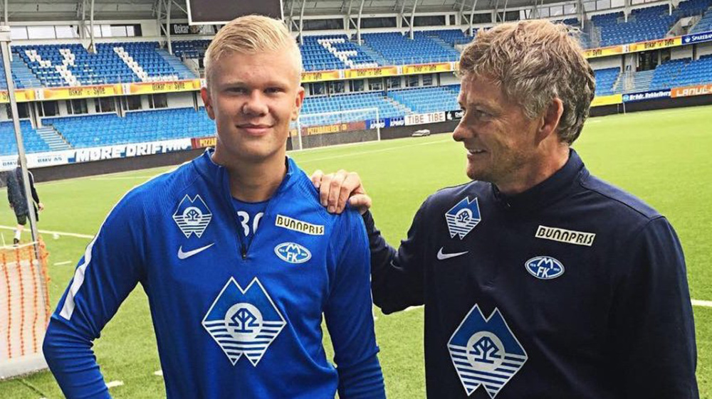 土媒：卢克曼接受加拉塔萨雷900万欧年薪，在等俱乐部谈妥（土媒：卢克曼已同意加拉塔萨雷900万欧年薪，正等待俱乐部敲定）