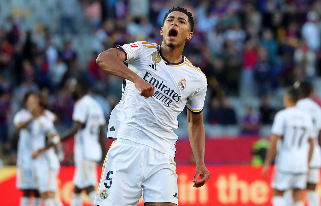 历史重演！詹姆斯生涯第二次助攻队友绝杀猛龙（詹姆斯再现经典，生涯第二次助攻队友绝杀猛龙）