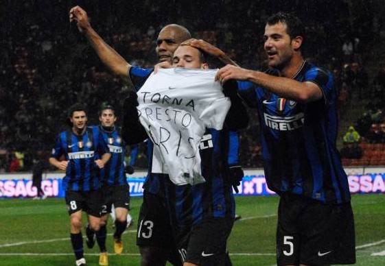 记者：罗马联系法比奥-席尔瓦团队，但若吉拉西离队他将留下（记者称罗马已接触法比奥-席尔瓦团队，但若吉拉西离队，席尔瓦将选择留队）